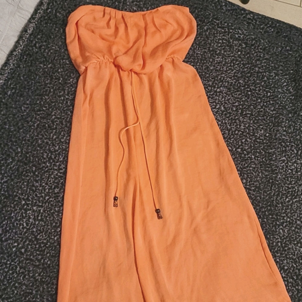 Beautiful dress 💥2 for $15